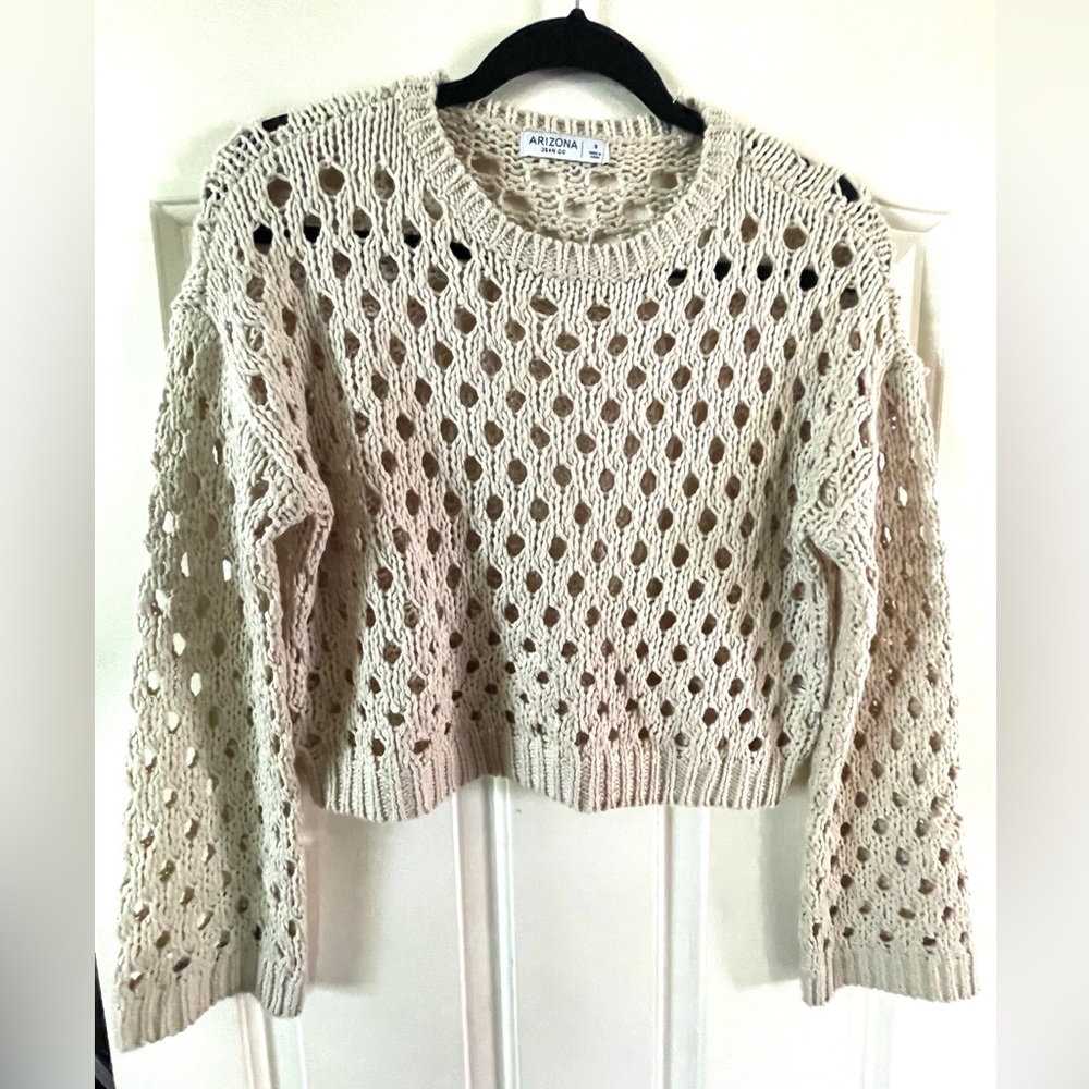 SALE! Arizona Jean Co. Neutral Open Knit Crochet Cropped Sweater - Small